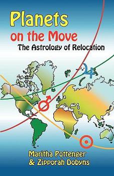 Paperback Planets on the Move: The Astrology of Relocation Book