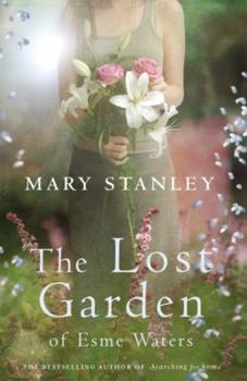 Paperback The Lost Garden Book