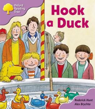 Paperback Oxford Reading Tree: Stage 1+: More First Sentences B: Hook a Duck Book