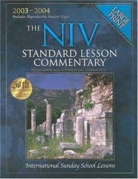 Paperback Standard Lesson Commentary [Large Print] Book