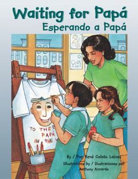 Hardcover Waiting for Papa/Esperando a Papa Book