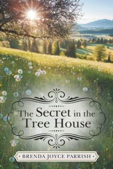 Paperback The Secret in the Tree House Book