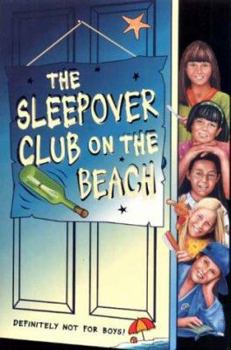 Paperback The Sleepover Club on the Beach Book