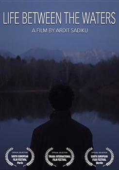 DVD Life Between the Waters [Albanian] Book