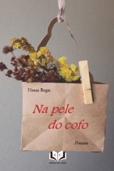 Paperback Na pele do cofo [Portuguese] Book