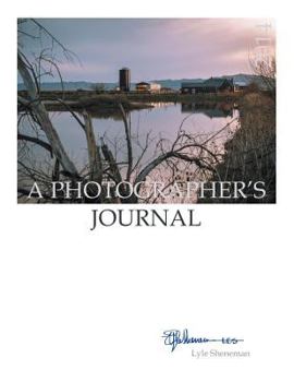 Paperback A Photographer's Journal: 2014 Book