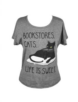 Bookstore Cats Women's Relaxed Fit T-Shirt XX-Large