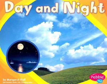 Paperback Day and Night (Patterns in Nature) Book