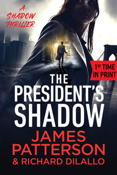 Paperback The President's Shadow: A Shadow Thriller [Large Print] Book