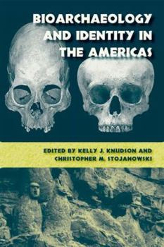 Paperback Bioarchaeology and Identity in the Americas Book