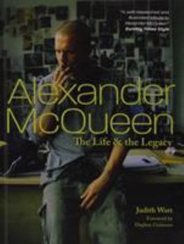 Hardcover Alexander McQueen: Fashion Visionary Book