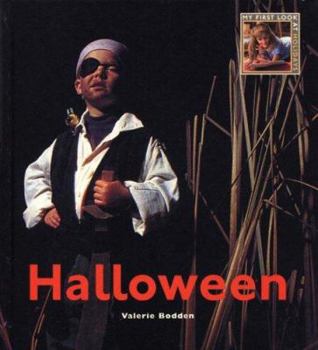 Halloween - Book  of the My First Look at: Holidays