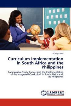 Paperback Curriculum Implementation in South Africa and the Philippines Book