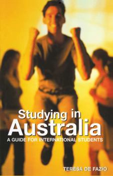 Paperback Studying in Australia: A guide for international students Book