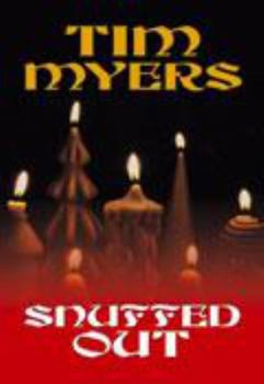 Hardcover Snuffed Out [Large Print] Book
