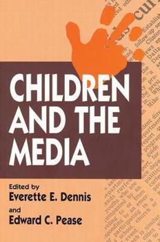 Paperback Children and the Media Book