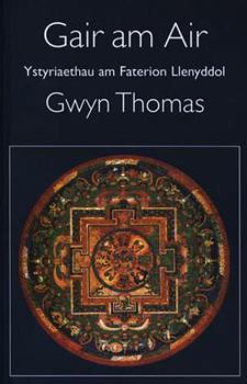 Paperback Gair Am Air [Welsh] Book