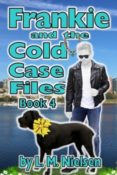 Paperback Frankie and the Cold Case Files Book