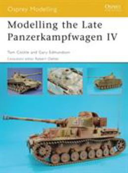 Paperback Modelling the Late Panzerkampfwagen IV Book