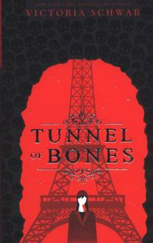 Paperback Tunnel of Bones (City of Ghosts #2) Book