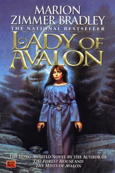 Paperback Lady of Avalon Book