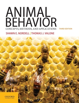 Paperback Animal Behavior: Concepts, Methods, and Applications Book