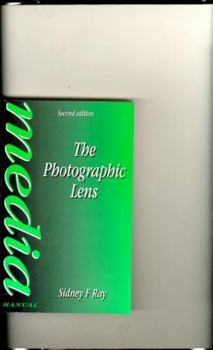 Paperback The Photographic Lens Book