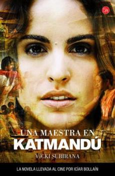 Paperback Una Maestra En Katmandu [Spanish] Book