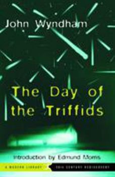 Paperback The Day of the Triffids Book