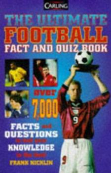 Paperback The Ultimate Football Fact and Quiz Book