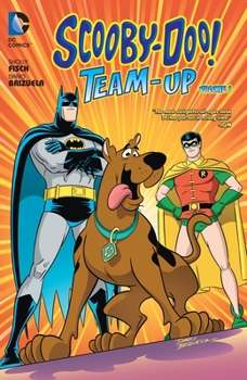 Paperback Scooby-Doo Team-Up Book