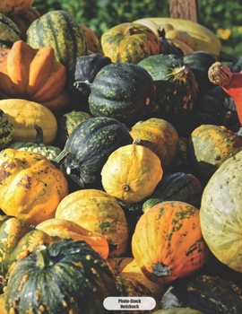 Photo-Stock Notizbuch: K�rbis Ernte Notizbuch 150 Seiten kariert - A4 Format - mattes Softcover