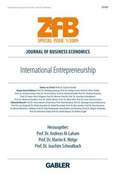 Paperback International Entrepreneurship [German] Book