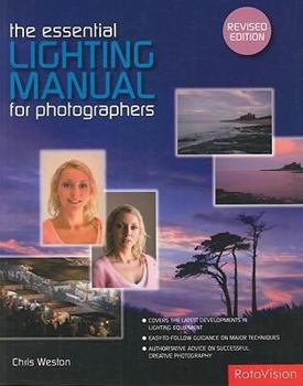 Paperback The Essential Lighting Manual for Photographers Book