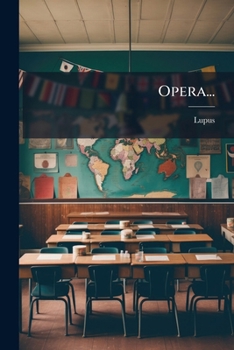 Paperback Opera... [Latin] Book