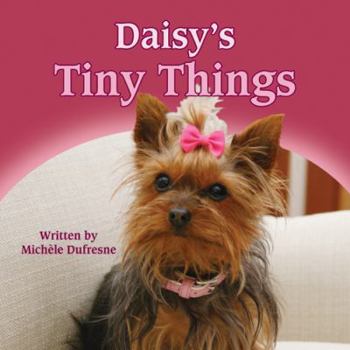 Paperback Daisy's Tiny Things Book
