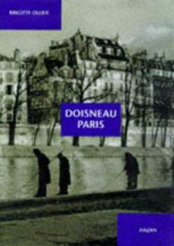 Paperback Doisneau Paris Book