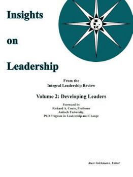 Paperback Insights on Leadership, Volume 2: Developing Leaders Book