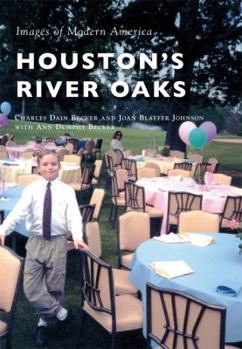 Paperback Houston's River Oaks Book