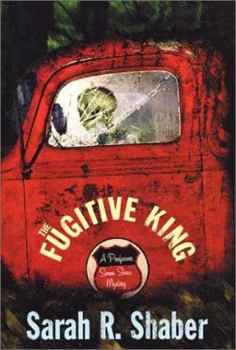 Paperback The Fugitive King Book