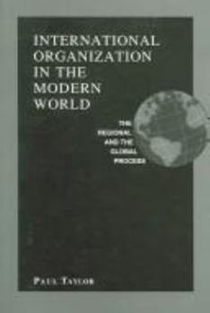 Paperback International Organization in Modern Wld Book