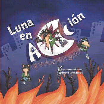 Paperback Luna en Acción [Spanish] Book