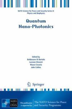 Paperback Quantum Nano-Photonics Book