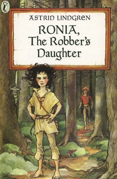 Paperback Ronia, the Robber's Daughter Book