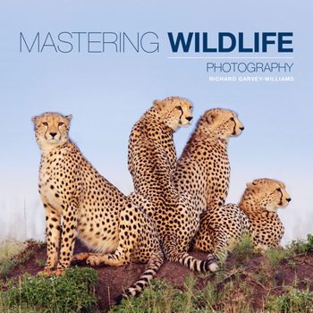 Paperback Mastering Wildlife Photography Book