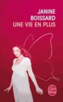 Paperback Une Vie En Plus [French] Book