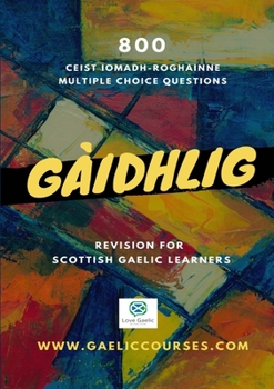 Paperback 800 Ceist Iomadh-Roghainne [Gaelic] Book