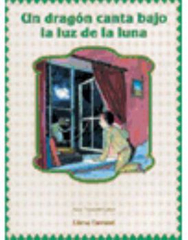Paperback Dragon Canta Bajo...Luna Book