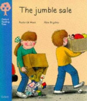 Paperback The Jumble Sale (Oxford Reading Tree) Book