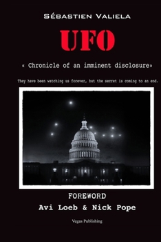 Paperback UFO: chronicle of an imminent disclosure Book